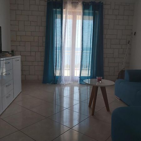 Beautiful Apartment 80 M From The Sea Marusici  Phòng bức ảnh