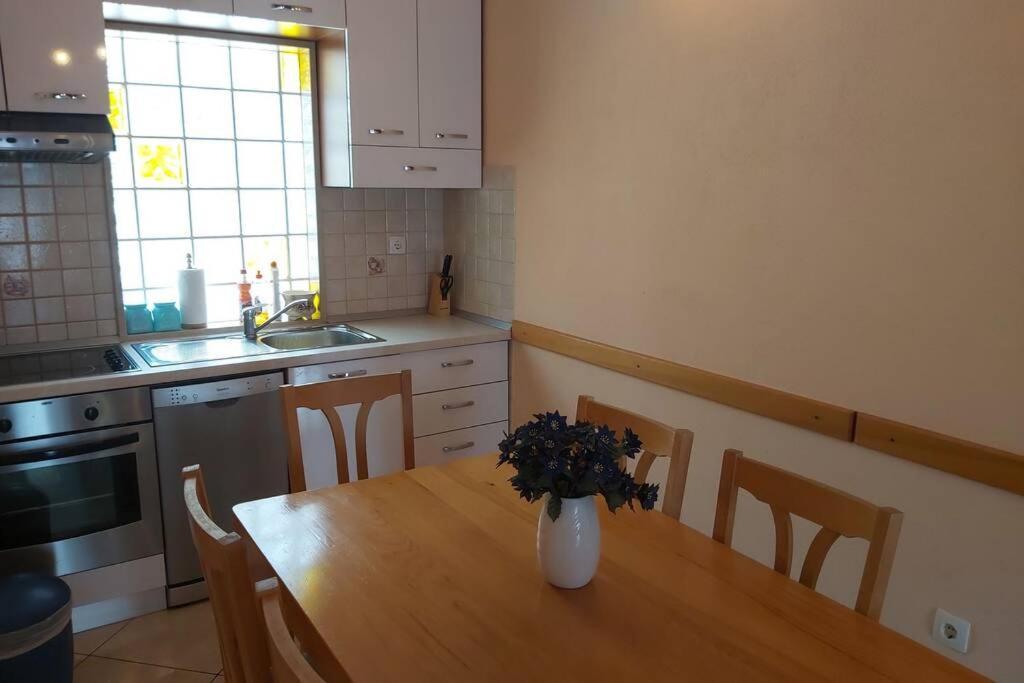 Beautiful Apartment 80 M From The Sea Marusici  Ngoại thất bức ảnh